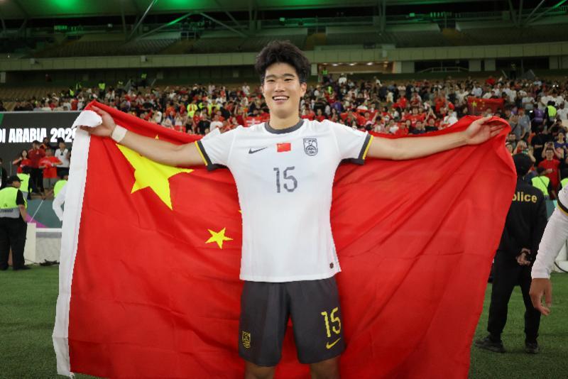 球天下官网-中国足球职业联赛新政出台：中甲降2.5个，中超B队可冲甲